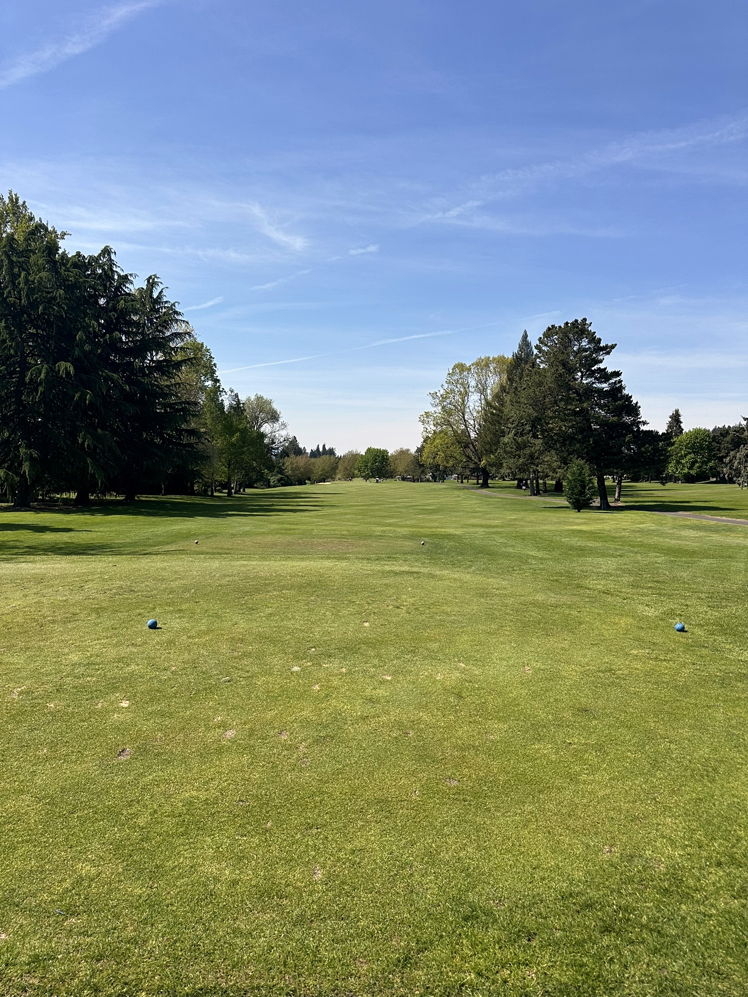 King City Golf Course - Hole 1
